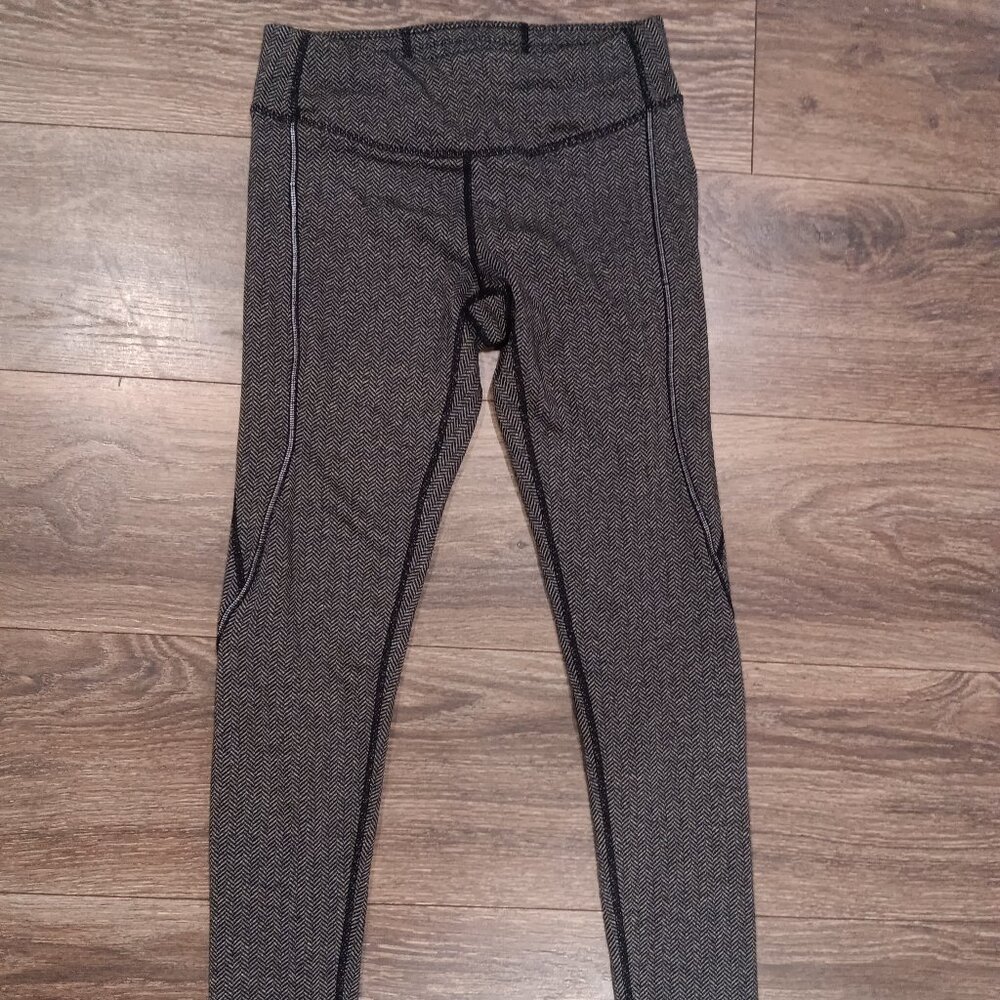 Title Nine workout pants size XS
